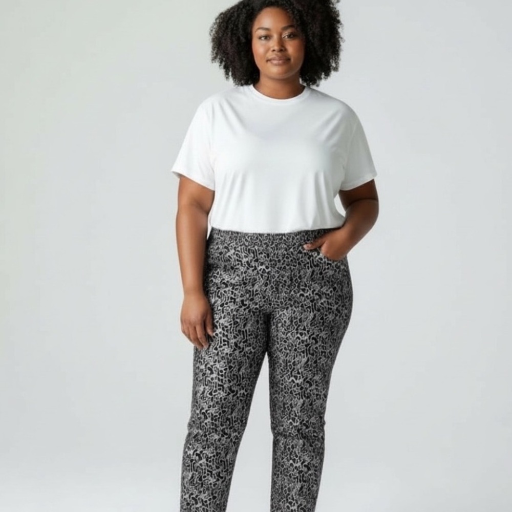 intro. Laura Foil Print Double Knit Leggings in Black Silver Tummy Control NEW